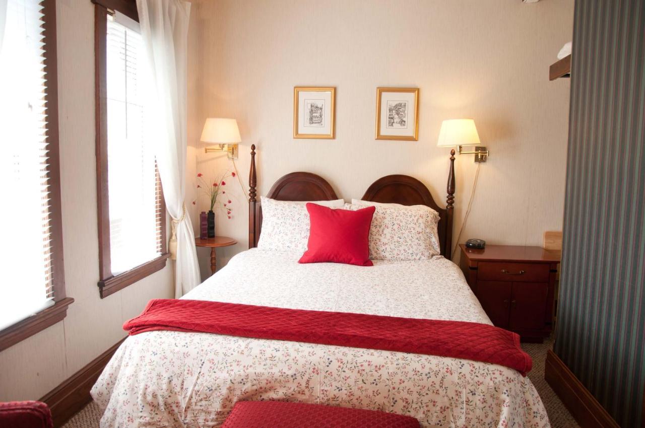 Homestead House B&B ハミルトン エクステリア 写真